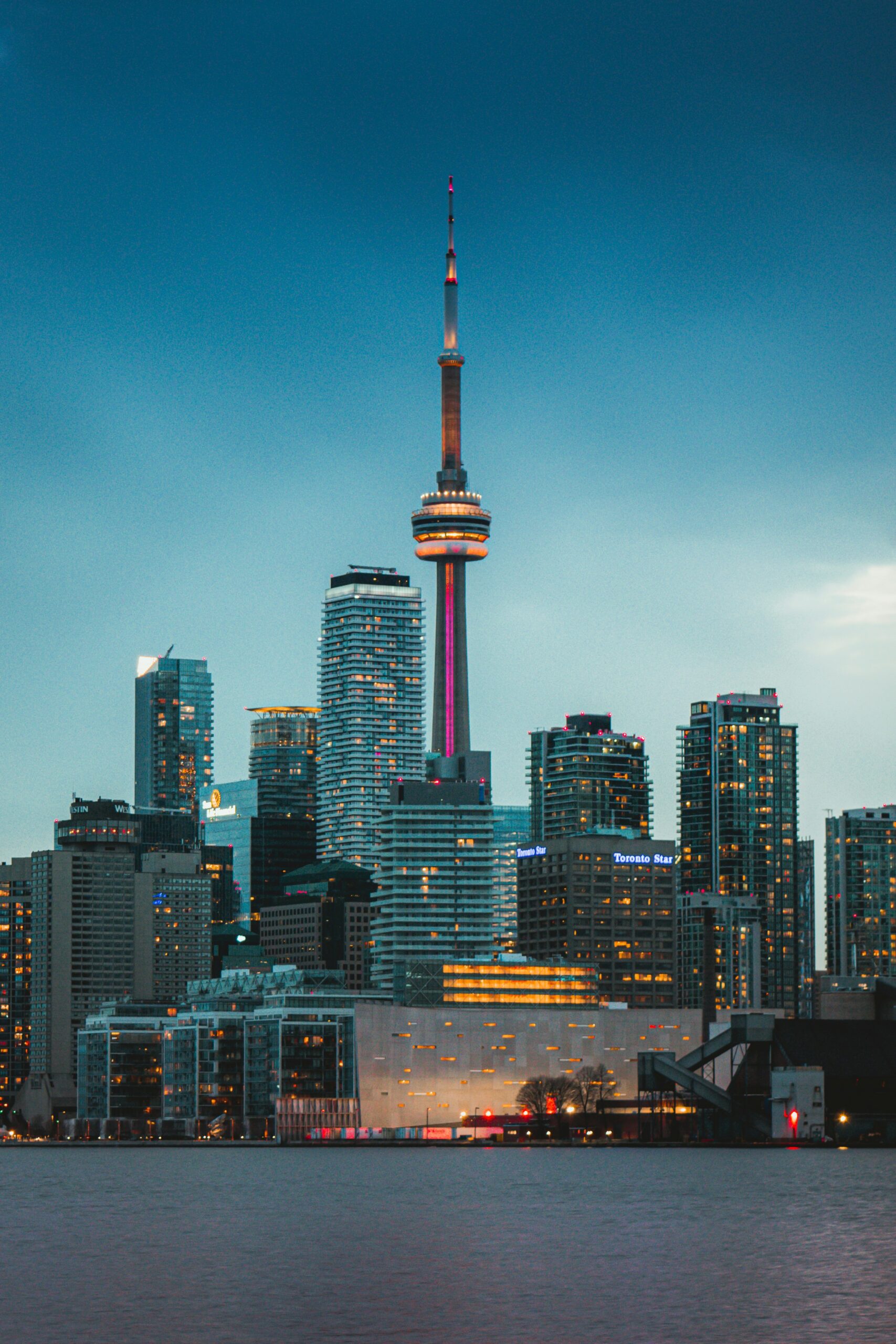 Toronto skyline and CN Tower
